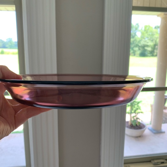 PYREX pie pan cranberry vintage - Picture 6 of 8